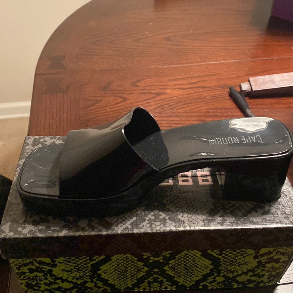 Black sandals